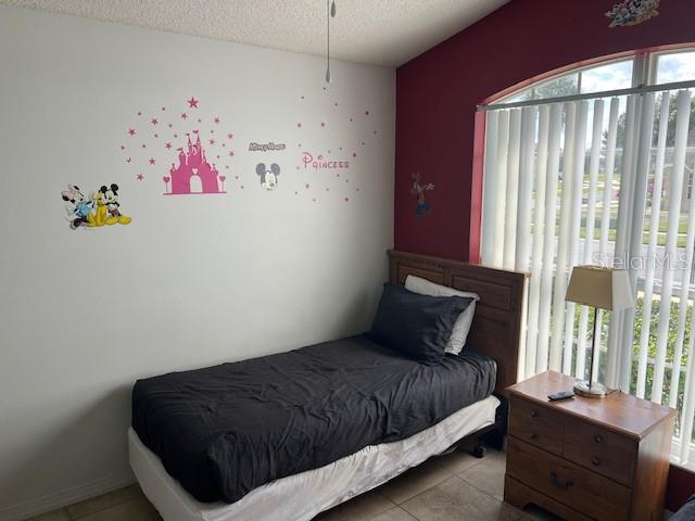 Image No.61-4 Bed Property for sale