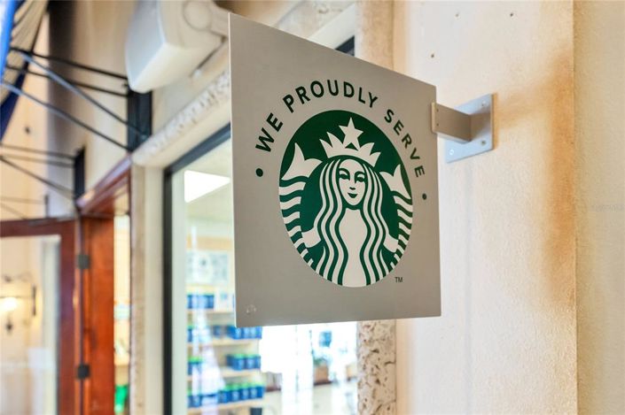 Image No.60-5 Bed Property for sale