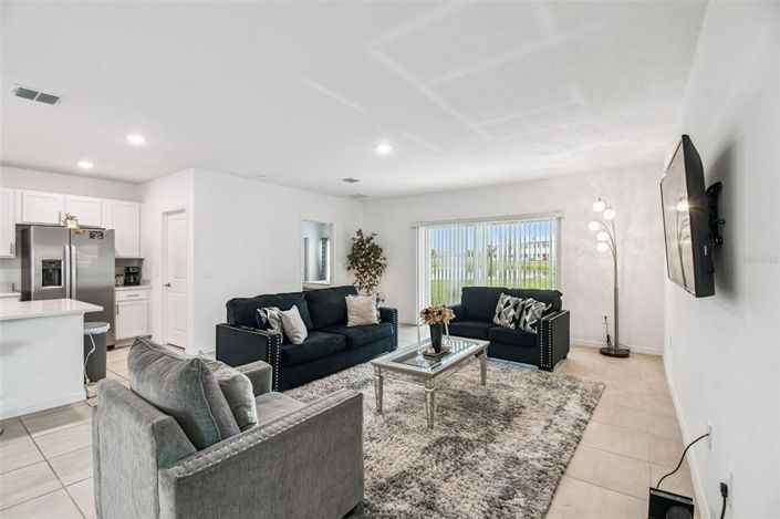 Image No.10-4 Bed Property for sale