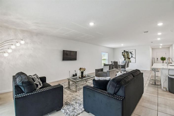 Image No.12-4 Bed Property for sale