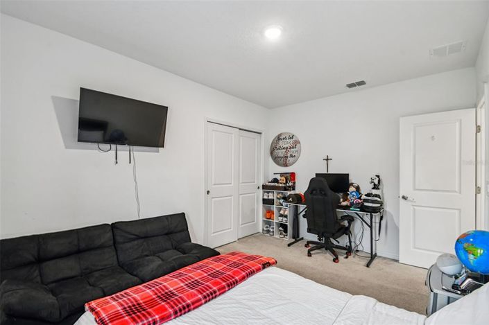 Image No.19-4 Bed Property for sale