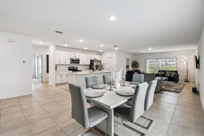 Image No.5-4 Bed Property for sale