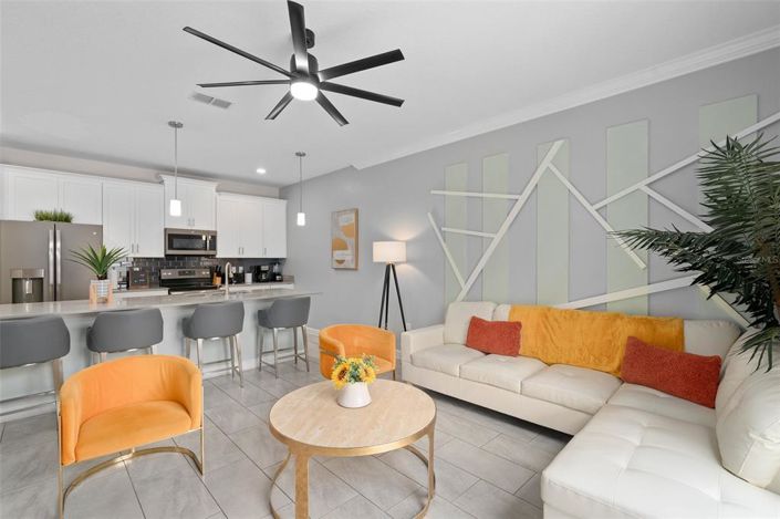 Image No.18-4 Bed Townhouse for sale