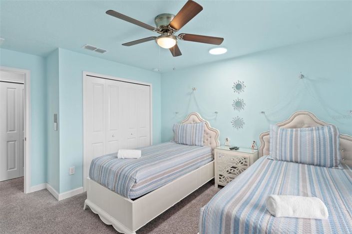 Image No.24-4 Bed Townhouse for sale