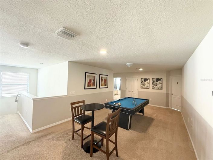 Image No.14-9 Bed Property for sale