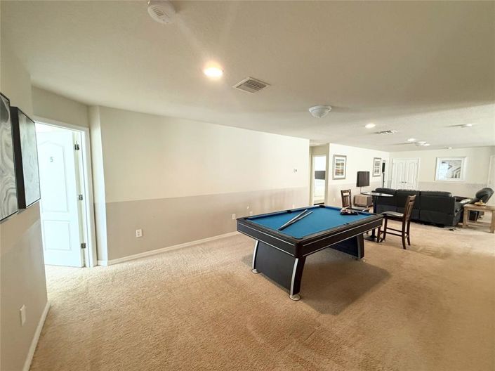 Image No.16-9 Bed Property for sale