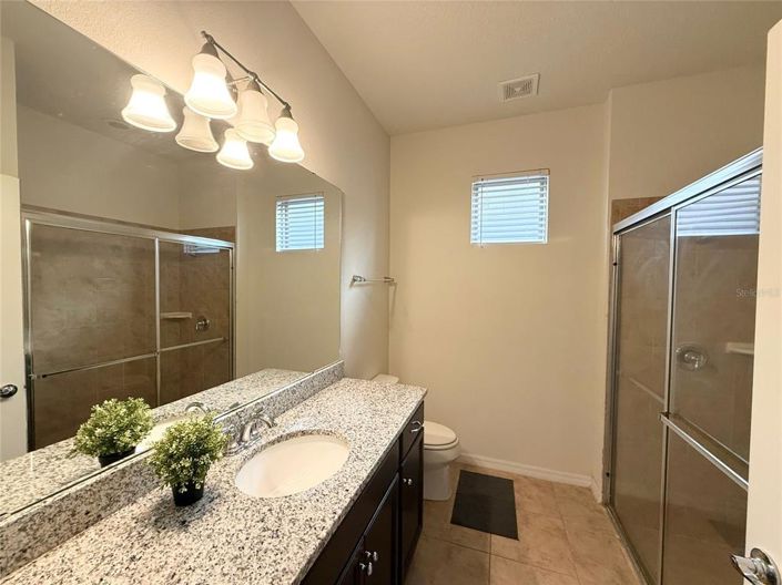 Image No.18-9 Bed Property for sale