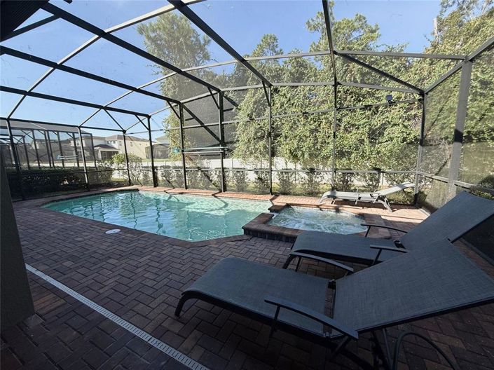 Image No.30-9 Bed Property for sale