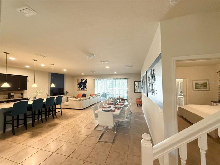 Image No.7-9 Bed Property for sale