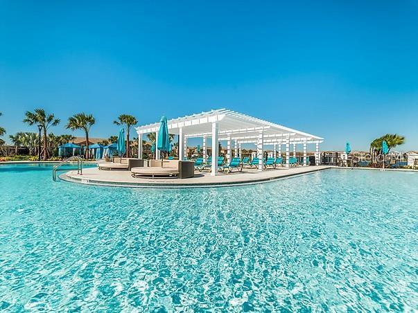 Image No.23-9 Bed Property for sale