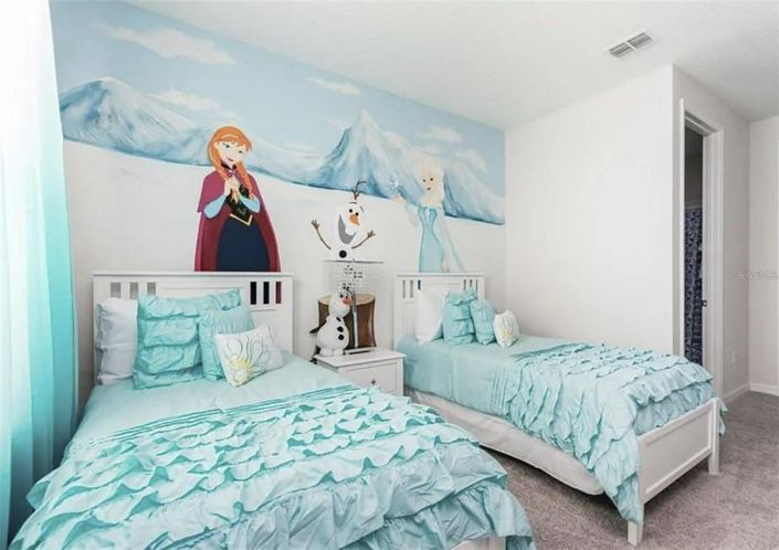 Image No.22-7 Bed Property for sale