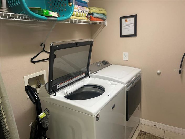 Image No.2-4 Bed Property for sale