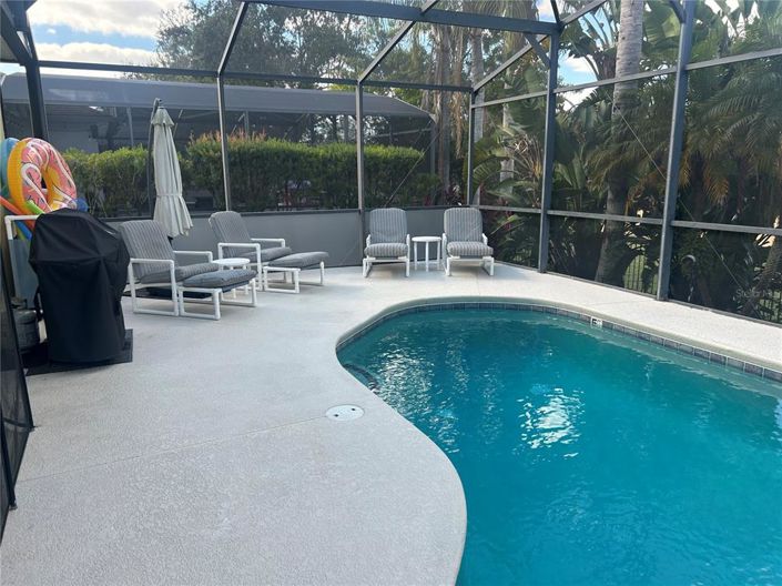 Image No.37-4 Bed Property for sale