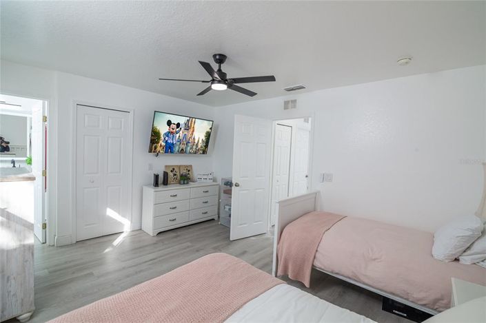 Image No.42-3 Bed Townhouse for sale