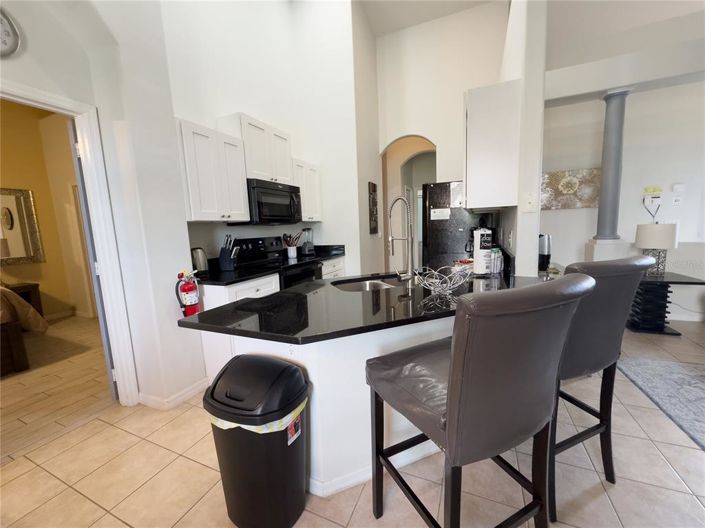 Image No.14-3 Bed Property for sale