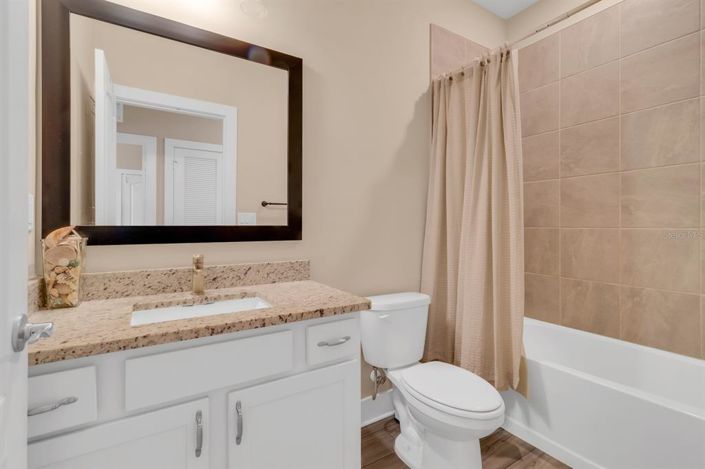 Image No.16-3 Bed Property for sale