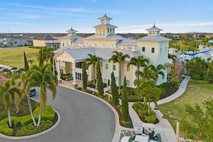 Image No.29-3 Bed Property for sale