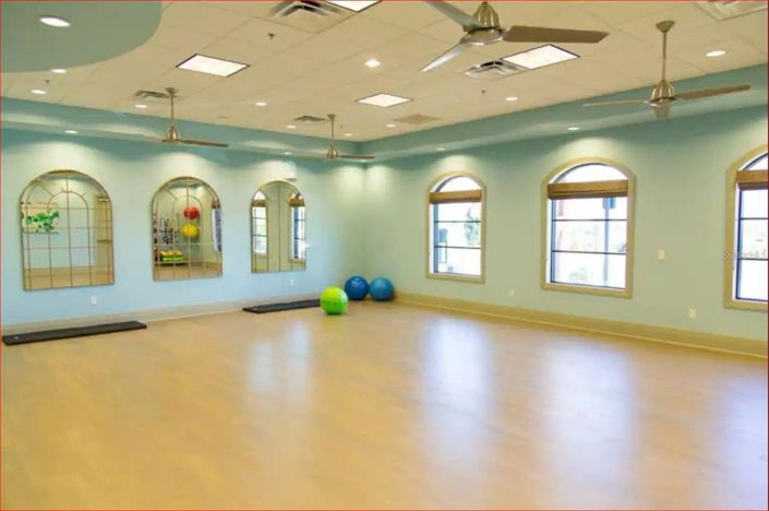 Image No.27-4 Bed Townhouse for sale