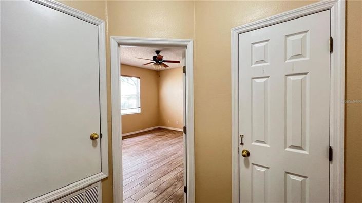 Image No.23-Propriété de 3 chambres à vendre à Clermont