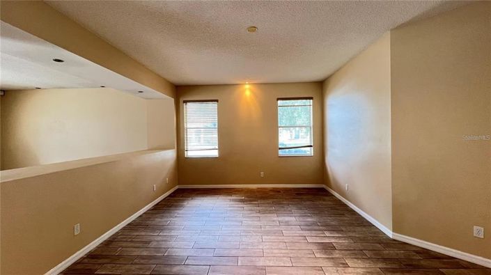 Image No.38-Propriété de 3 chambres à vendre à Clermont