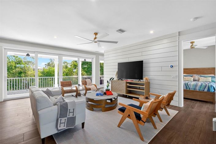 Image No.19-3 Bed Property for sale