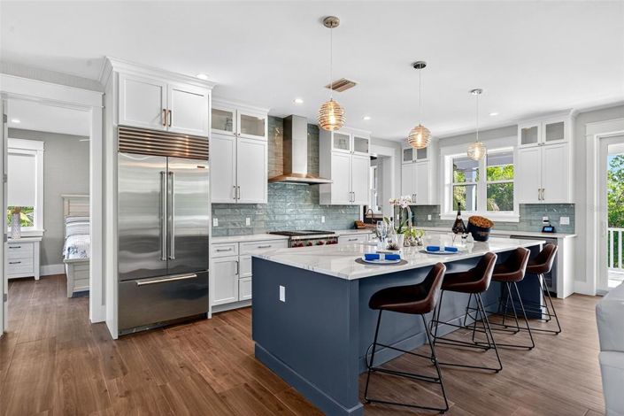 Image No.24-3 Bed Property for sale