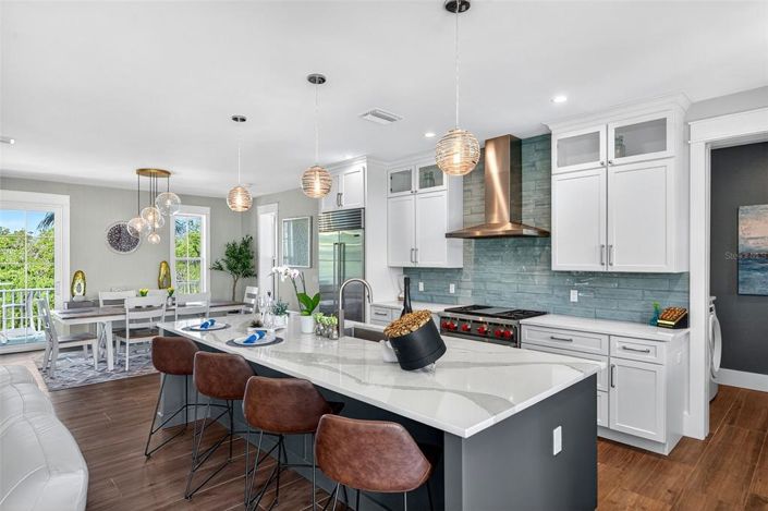 Image No.26-3 Bed Property for sale