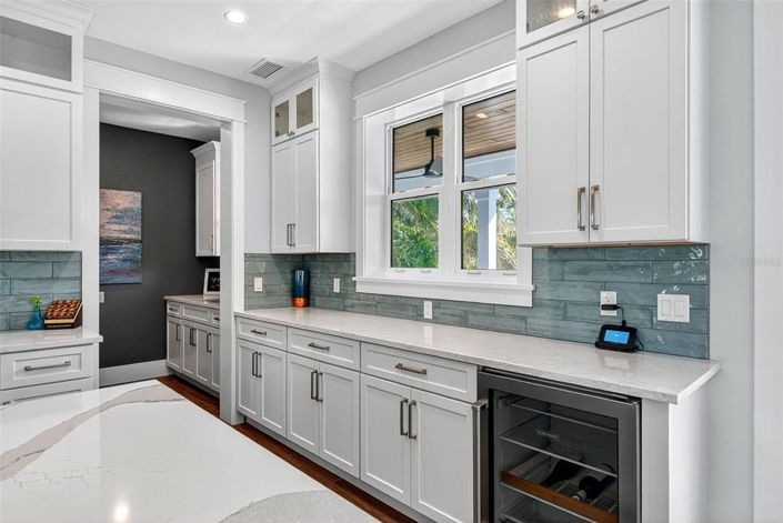 Image No.27-3 Bed Property for sale