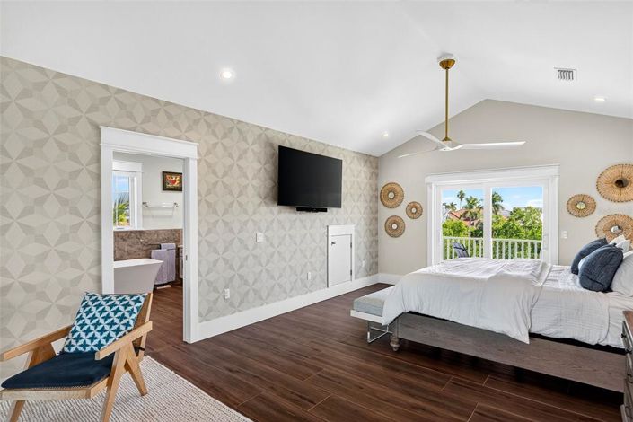 Image No.50-3 Bed Property for sale