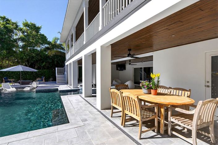 Image No.70-3 Bed Property for sale