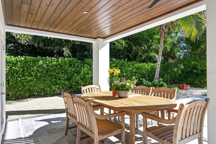 Image No.71-3 Bed Property for sale