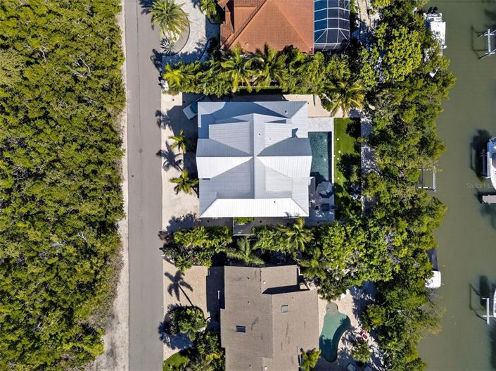 Image No.89-3 Bed Property for sale