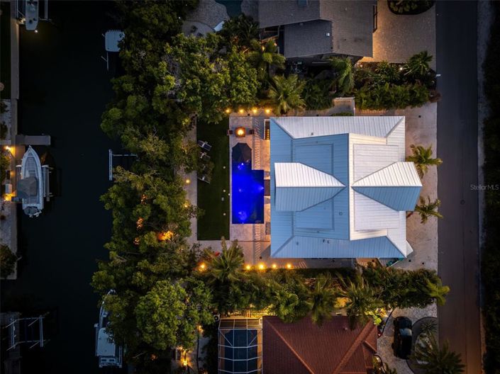 Image No.90-3 Bed Property for sale