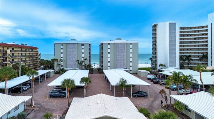 Image No.4-Propriété de 2 chambres à vendre à Sarasota