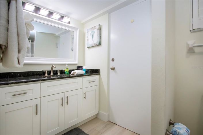 Image No.43-Propriété de 2 chambres à vendre à Sarasota