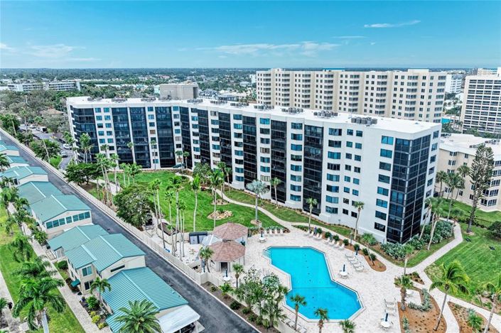 Image No.1-Propriété de 2 chambres à vendre à Sarasota