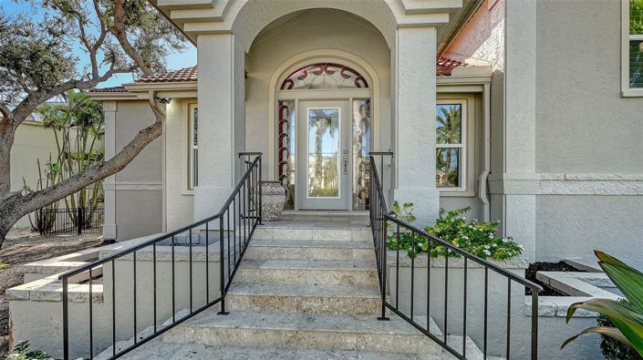 Image No.2-3 Bed Property for sale