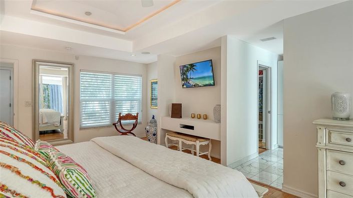 Image No.21-3 Bed Property for sale