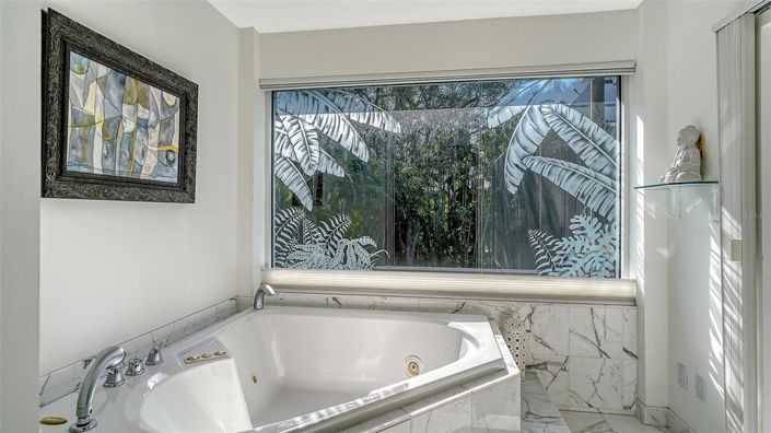 Image No.23-3 Bed Property for sale