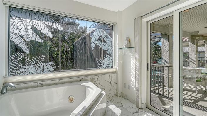 Image No.24-3 Bed Property for sale