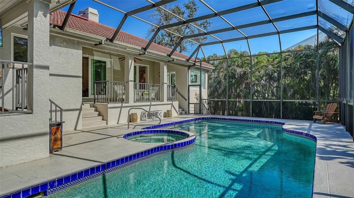 Image No.37-3 Bed Property for sale