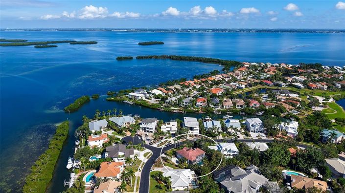 Image No.43-3 Bed Property for sale