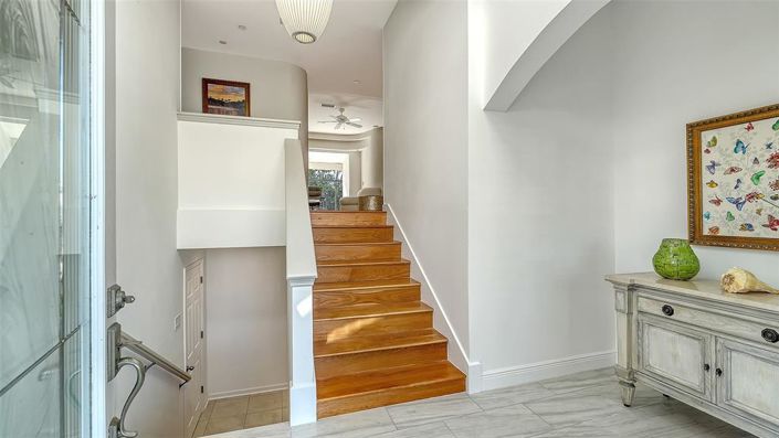 Image No.6-3 Bed Property for sale