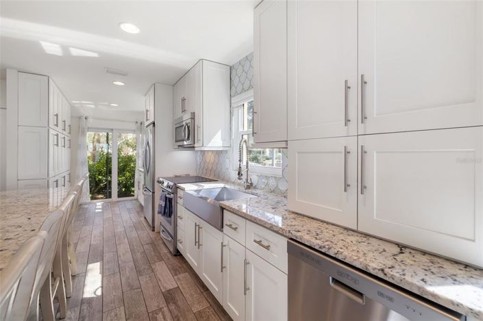 Image No.16-2 Bed Property for sale