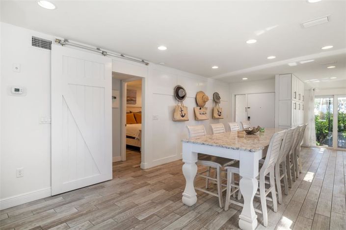 Image No.18-2 Bed Property for sale