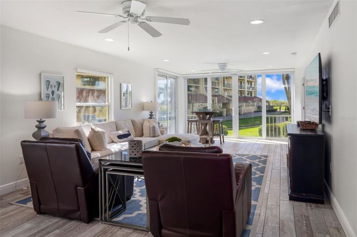 Image No.24-Propriété de 2 chambres à vendre à Sarasota