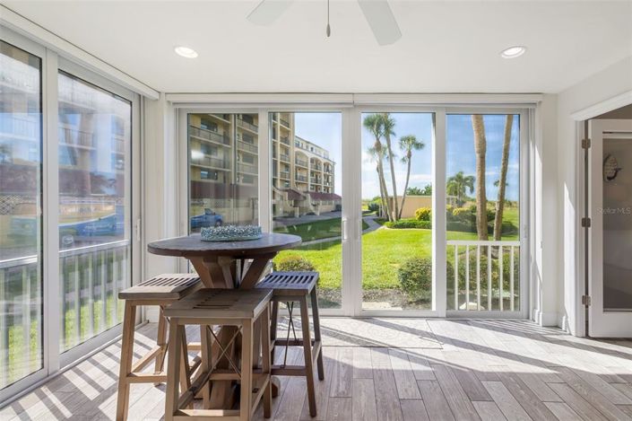 Image No.26-2 Bed Property for sale