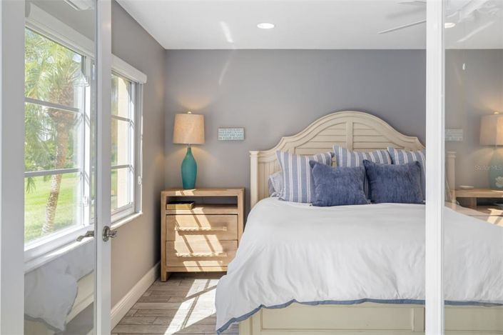 Image No.31-2 Bed Property for sale