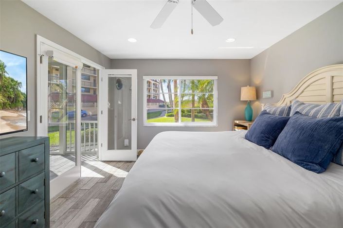 Image No.34-2 Bed Property for sale