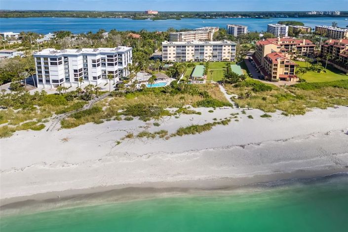 Image No.4-Propriété de 2 chambres à vendre à Sarasota